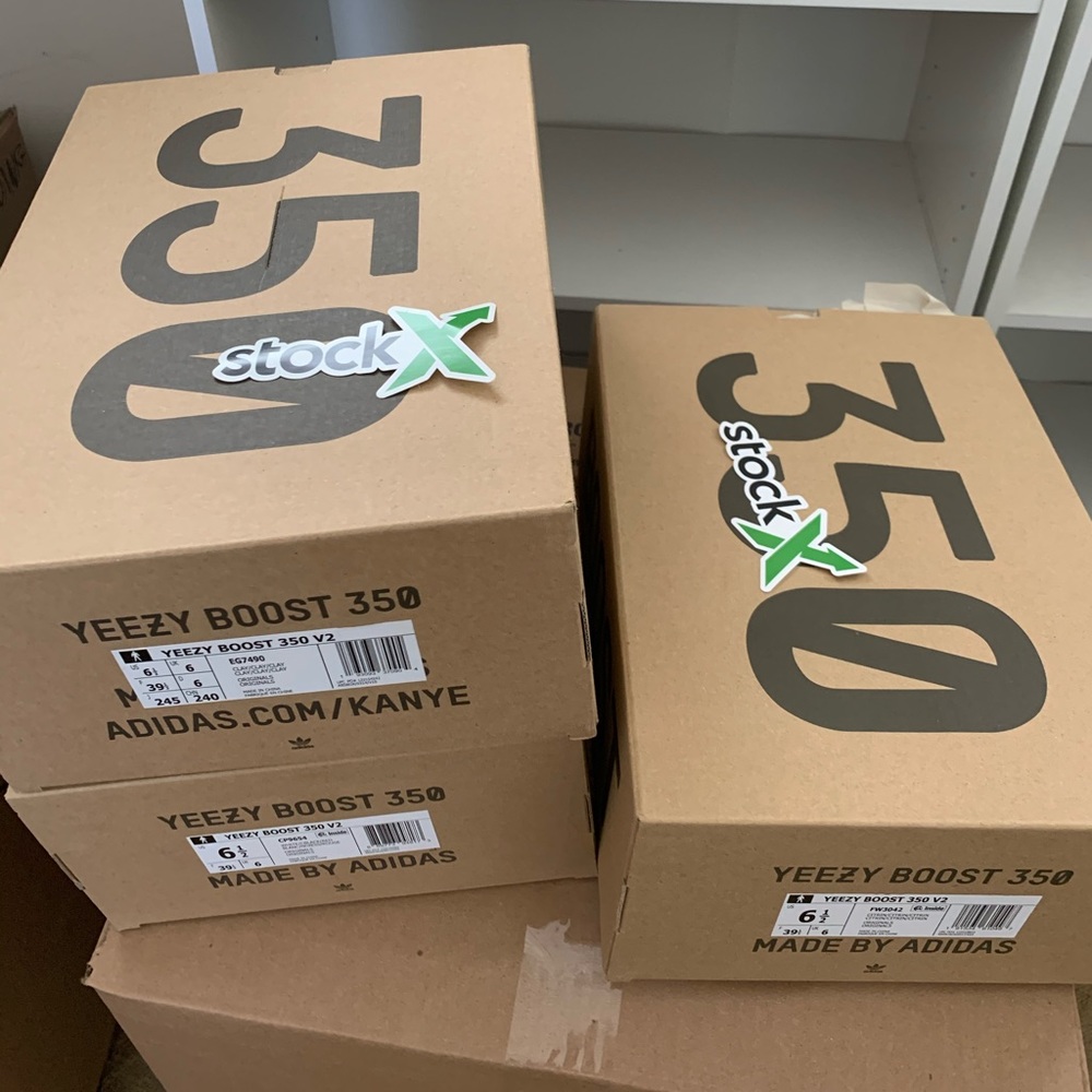 Yeezy boxes 3